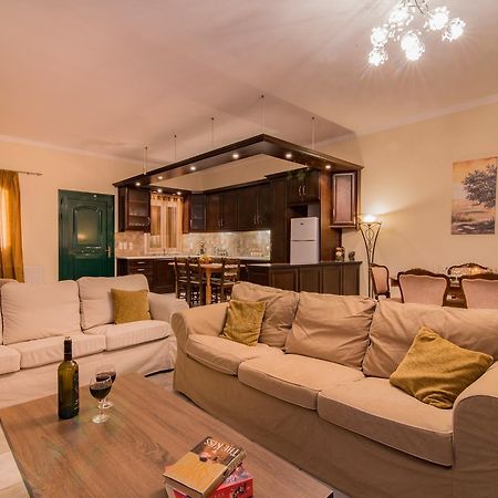 קרי Villa Nina מראה חיצוני תמונה