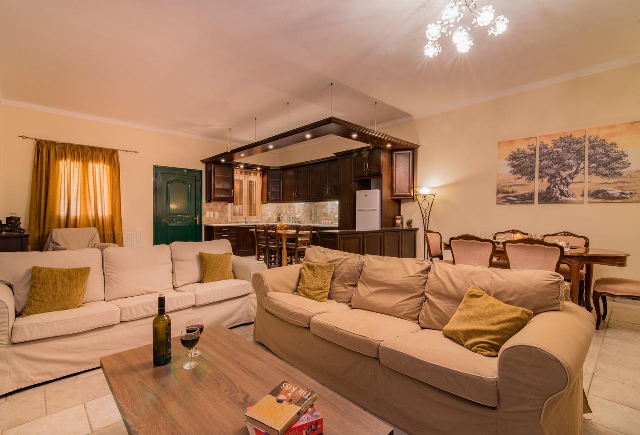 קרי Villa Nina מראה חיצוני תמונה